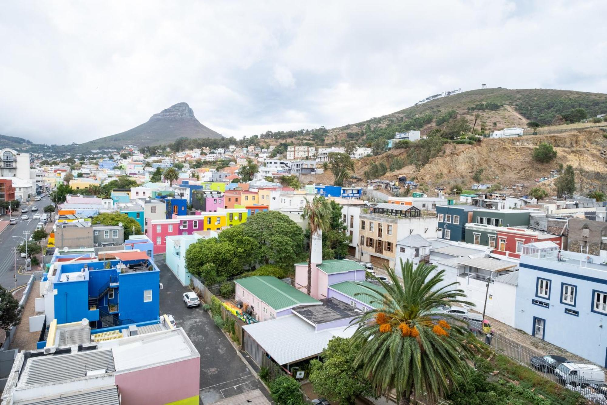 The Rose 704: Floor Modern * Cape Town